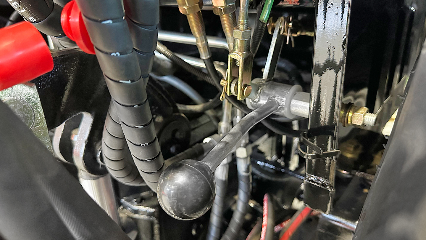 Трактор Кентавр Т-654С PRO A/C 8+8 (Toyokawa) STD agri 7,50-16 / 11,20-28 (с ПСМ) 0