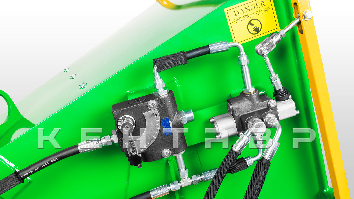 Измельчитель веток коммунальный Flagman | Флагман BX 62 + (кардан 120см/6х6/усиленный/со шпонкой)