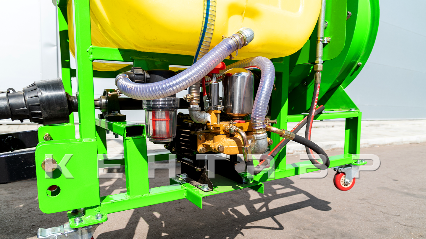 Опрыскиватель садовый вентиляторный Флагман | Flagman S300/1 (300 л) + (кардан 85см/6х6/со сваркой)