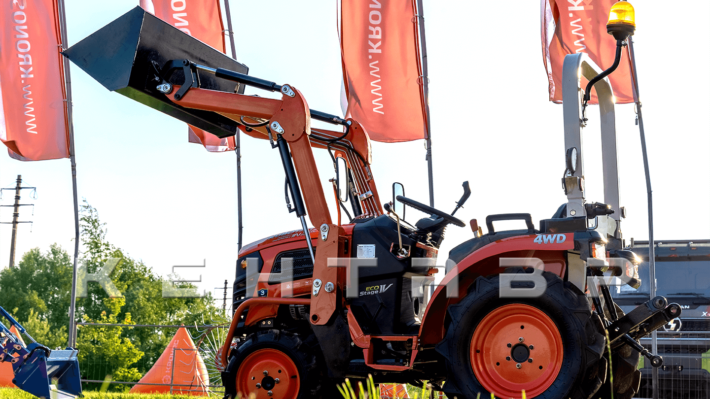 Фронтальный погрузчик Flagman | Флагман PRO Кентавр MASTER Т-4K-350 (c джойстиком)