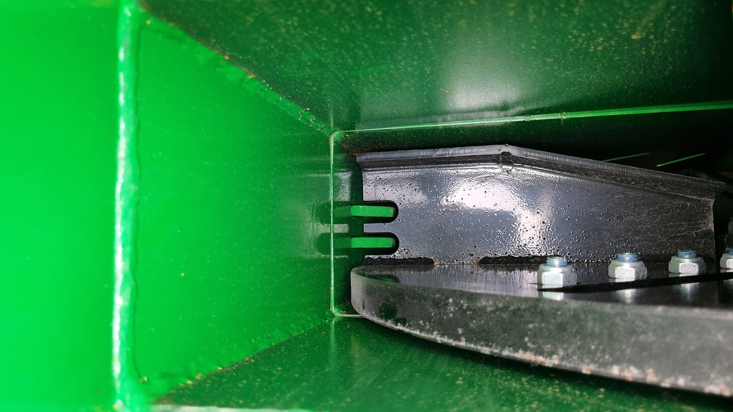 Измельчитель веток коммунальный Flagman | Флагман BX 62 + (кардан 120см/6х6/усиленный/со шпонкой) 0