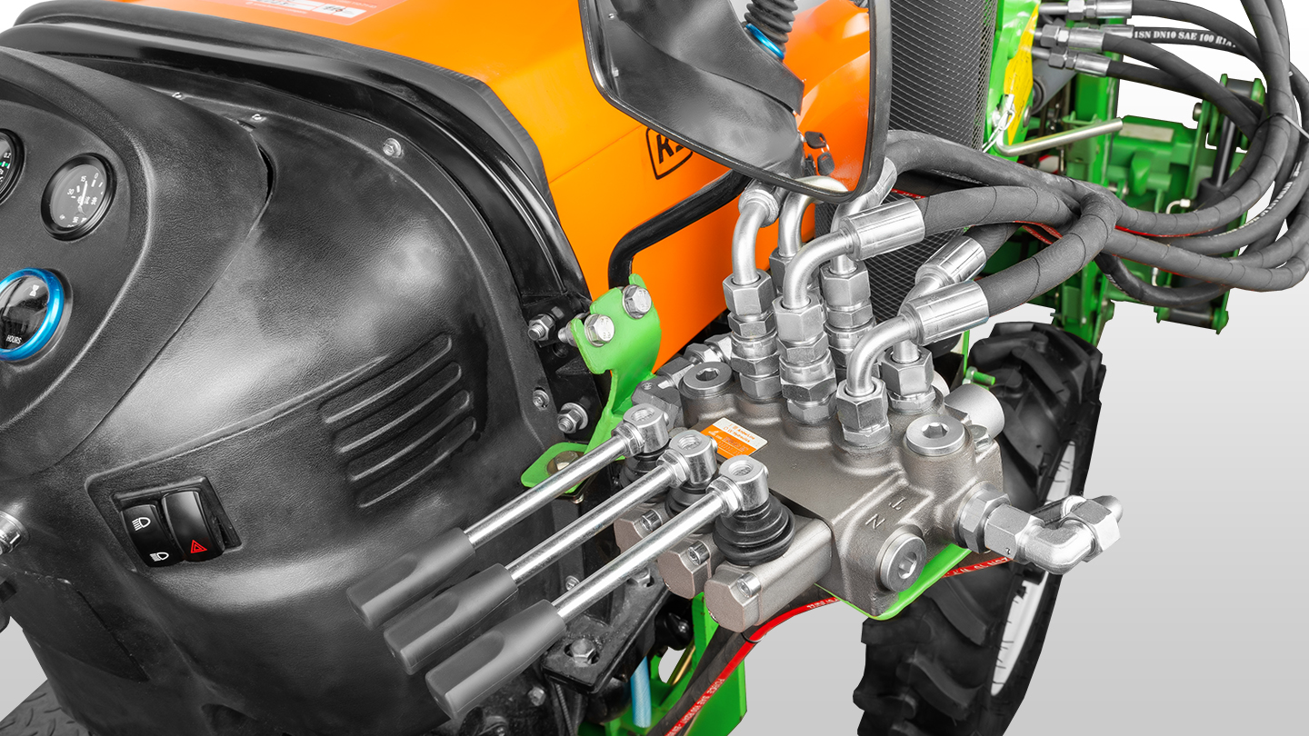 Фронтальный погрузчик Flagman | Флагман PRO Кентавр Т-244/254 PRO-500 (челюстной) 0