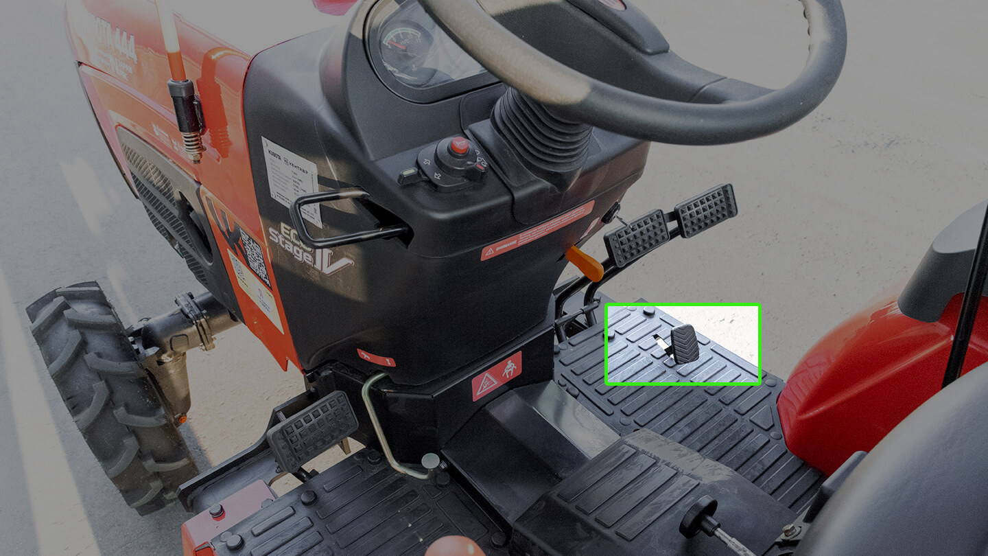 Трактор Кентавр Т-444 MASTER 9+3 (Perkins) Industrial 9.5-12 / 10.8 -20 (с ПСМ) 1