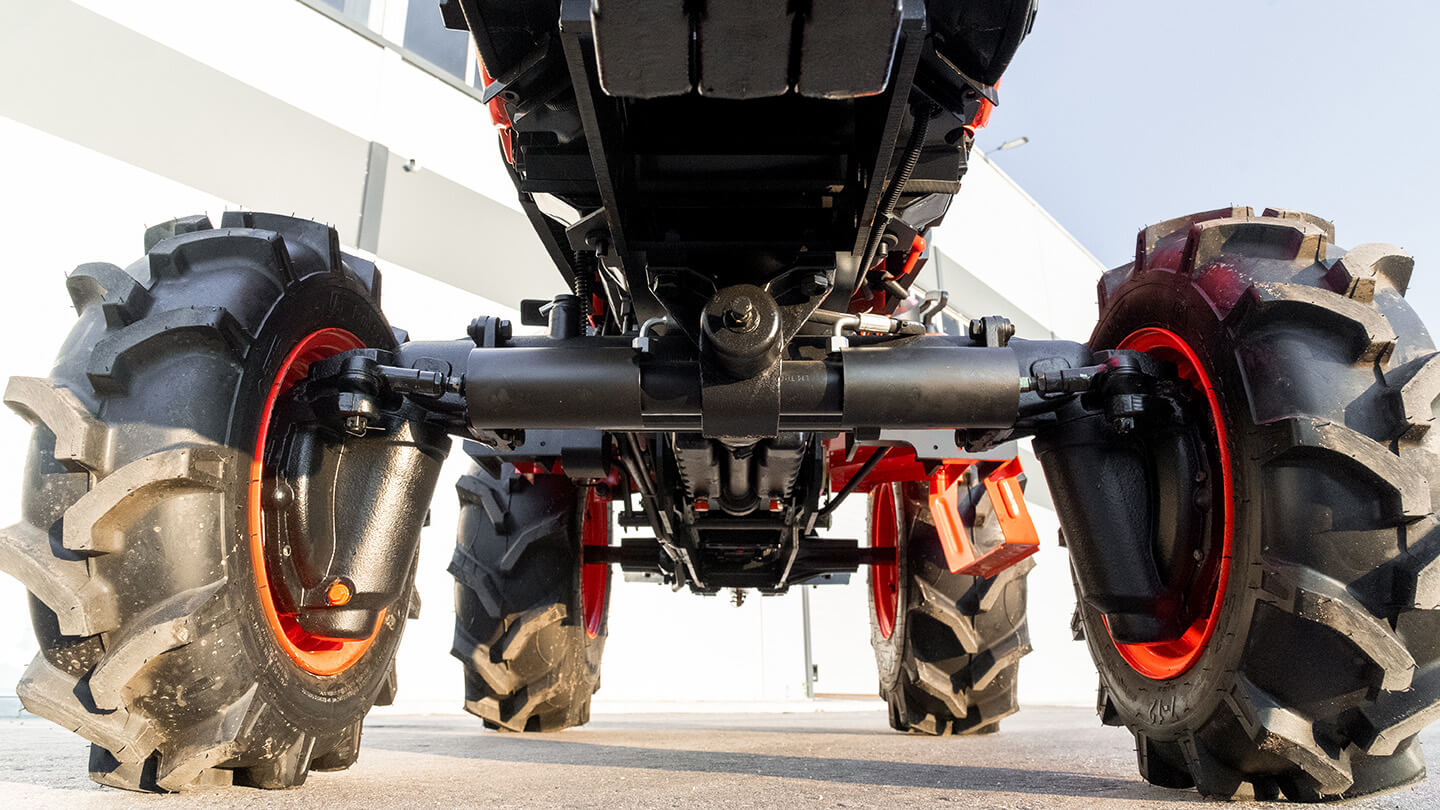 Трактор Кентавр Т-444 MASTER HST (Perkins) STD agri 7,00-12 / 11,2-16 (с ПСМ) 0